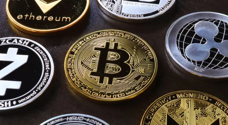 عملات رقميه ودوليه